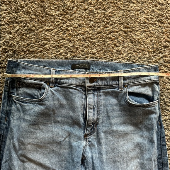ANN TAYLOR BOYFRIEND JEANS 6P - Picture 2 of 7
